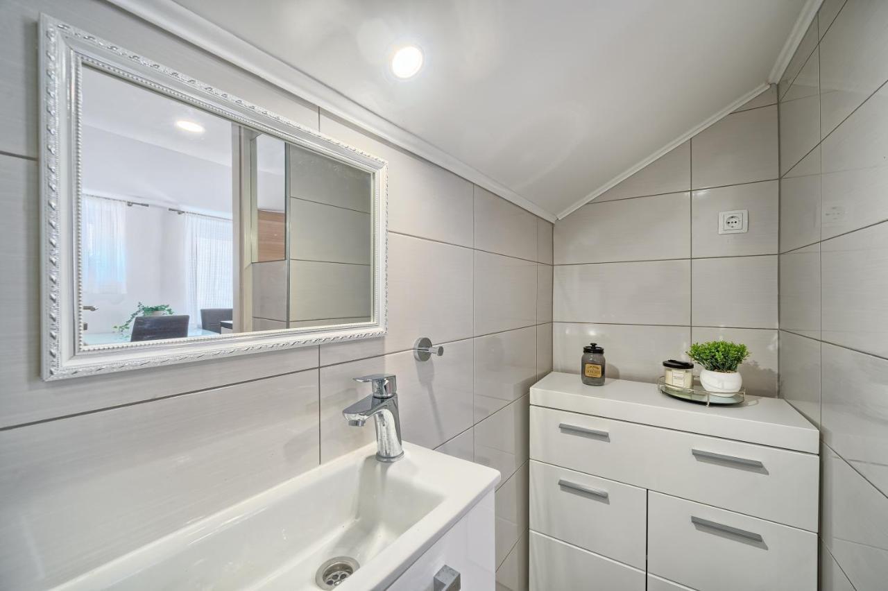 Loft Rooms Split Zewnętrze zdjęcie